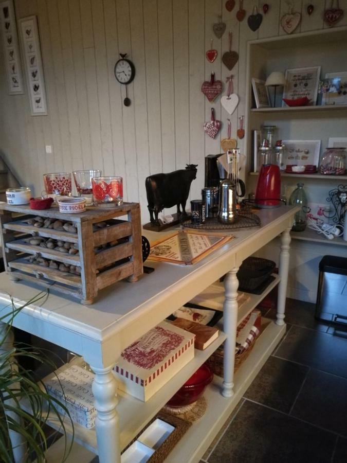 Aux Coeurs De L'Atelier Hotel Menars ภายนอก รูปภาพ